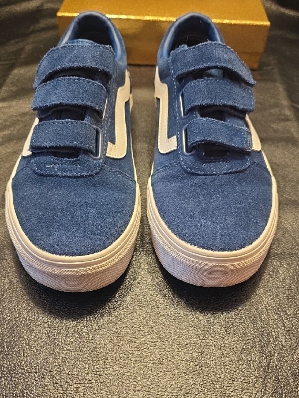 Womens Sz. 8 Vans Navy Blue Suede Velcro Sneakers - Picture 4 of 6